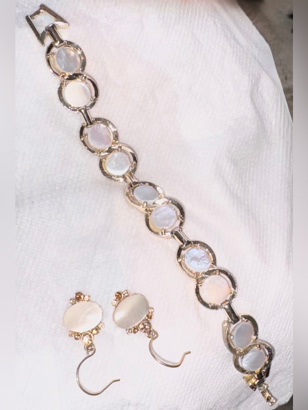 Gold-Tone Mother-of-Pearl Bracelet and Drop Earrings Set
